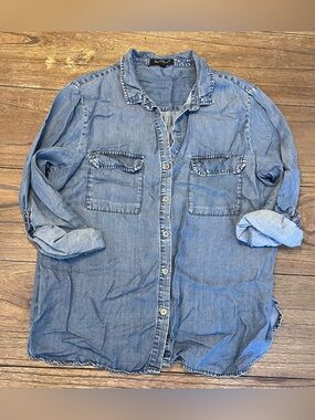 Velvet Heart Blue Chambray Long Sleeve Button Down Shirt Womens Large